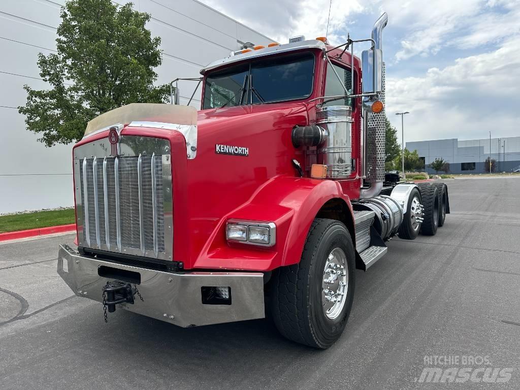 Kenworth T 800 Sadulveokid
