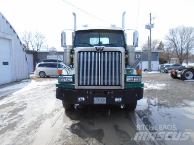 Western Star 4900 SF Sadulveokid