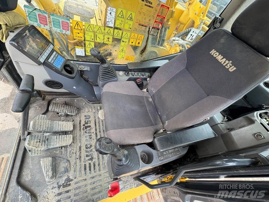 Komatsu PC360LCI-11 Roomikekskavaatorid