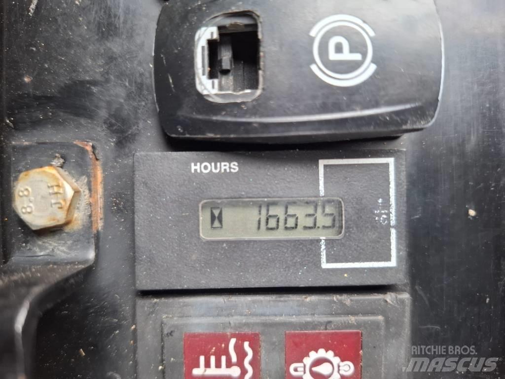 JCB 1 CX Ekskavaatorlaadurid