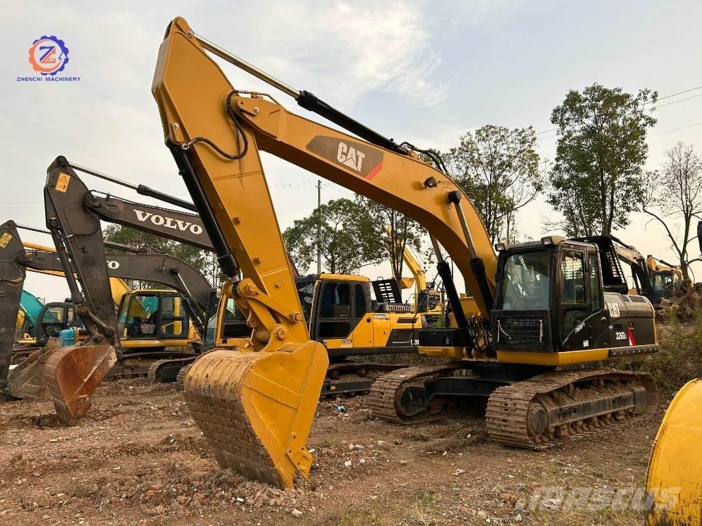 CAT 326 D Roomikekskavaatorid
