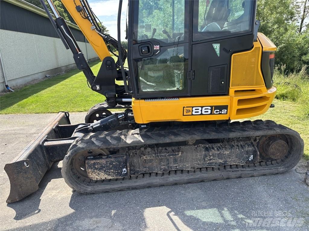 JCB 86 C-2 Väikeekskavaatorid 7t-12t