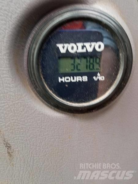 Volvo EC 750 DL Roomikekskavaatorid