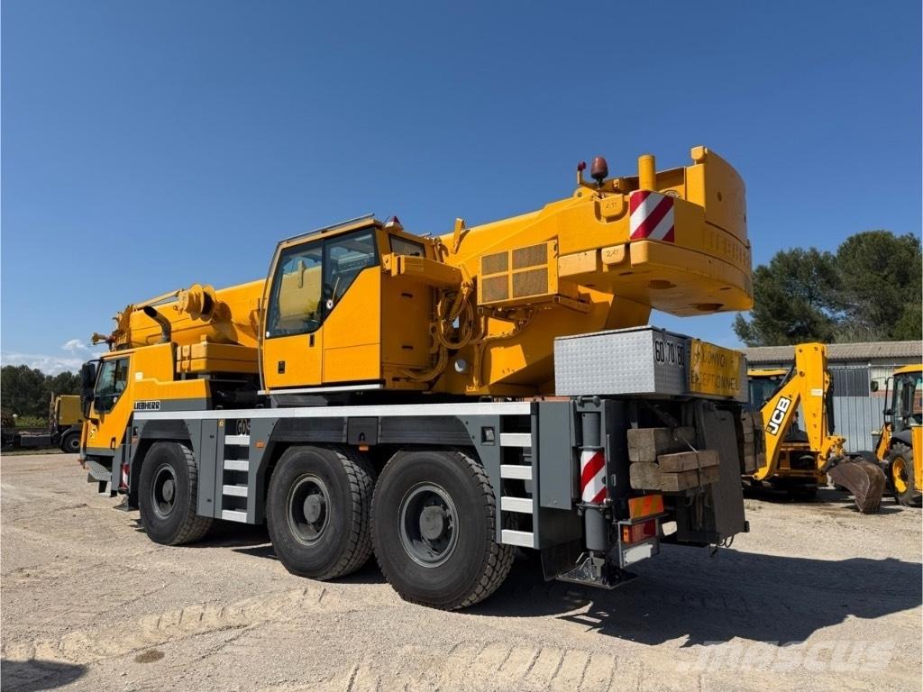 Liebherr LTM 1055 Raske maastiku tõstukid