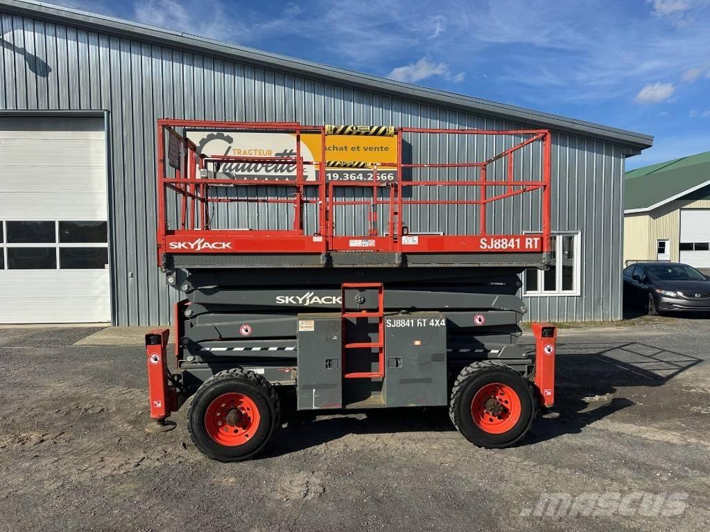 SkyJack SJ 8841 RT Käärtõstukid