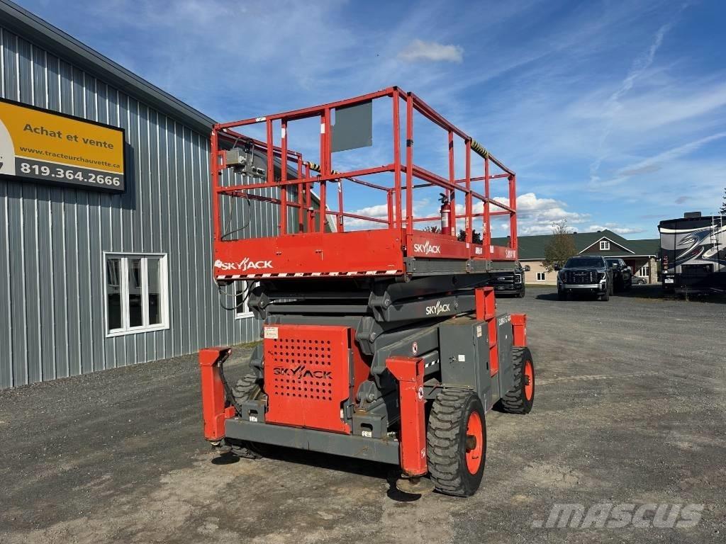 SkyJack SJ 8841 RT Käärtõstukid