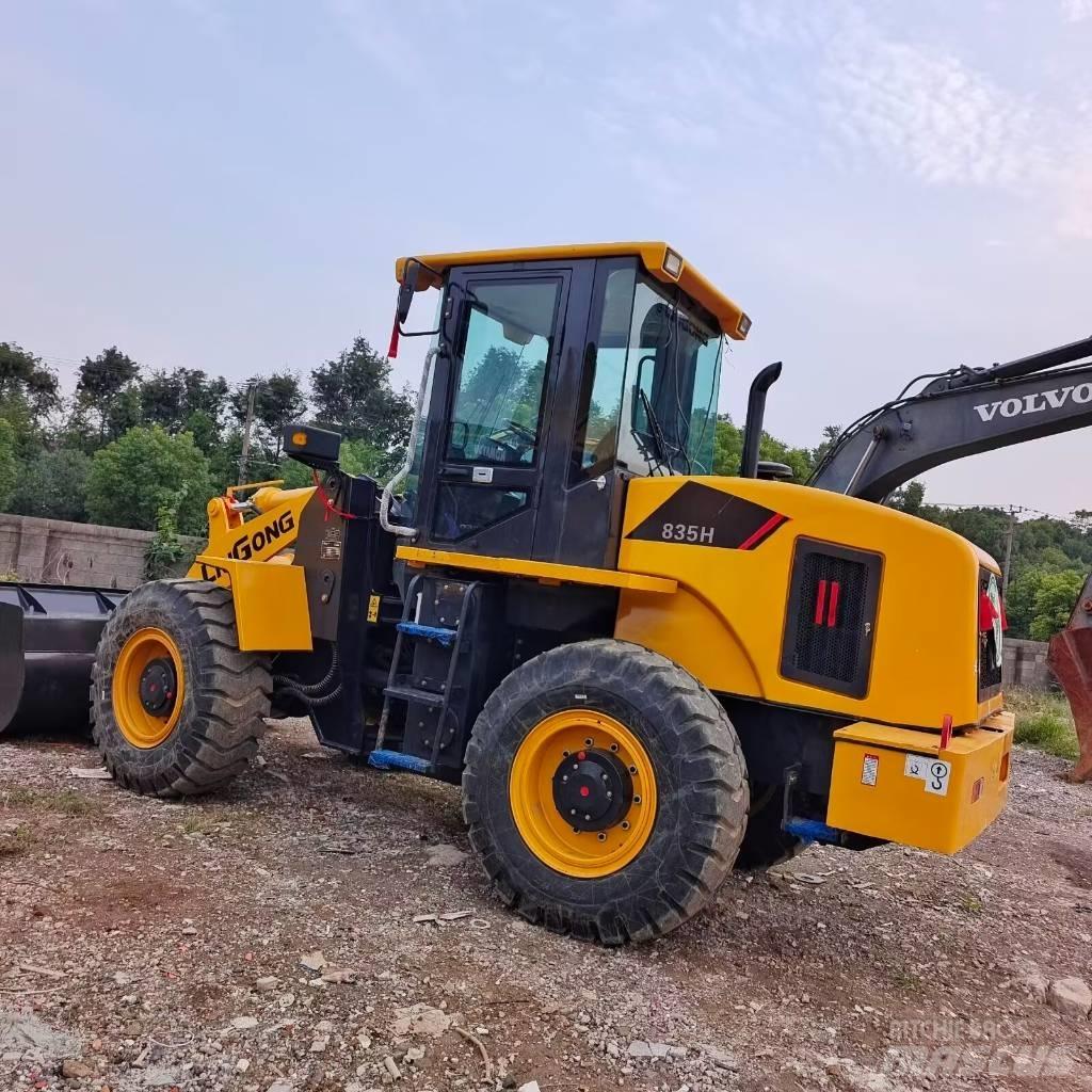 LiuGong 835H Rataslaadurid