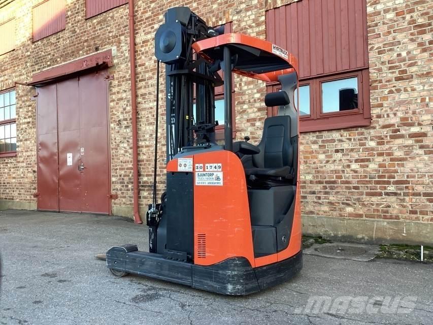 BT RRE 160 Lükandmastiga tõstukid
