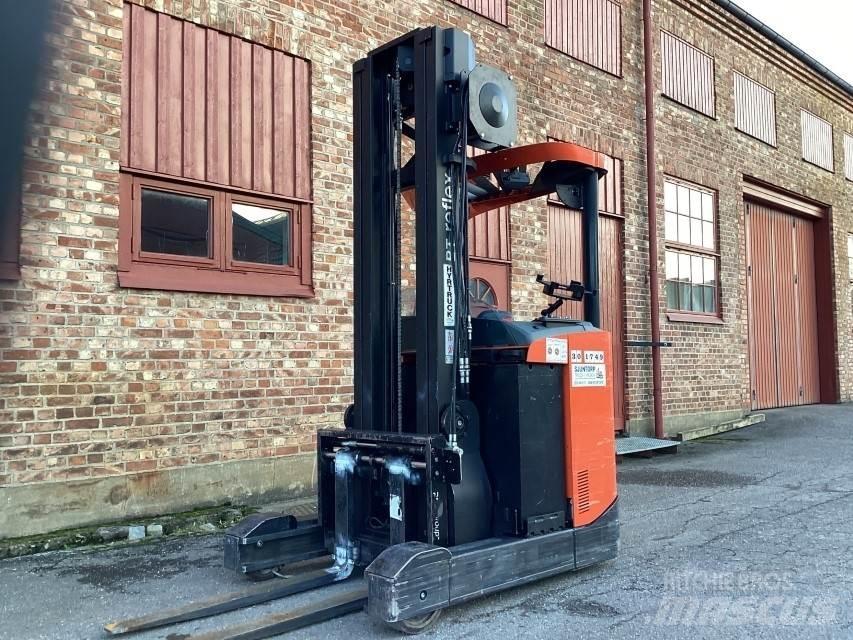 BT RRE 160 Lükandmastiga tõstukid