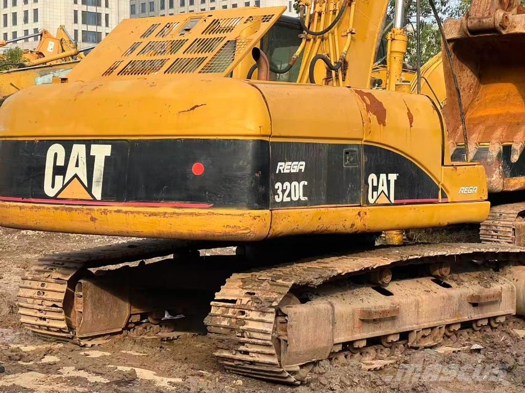 CAT 320 C L Roomikekskavaatorid