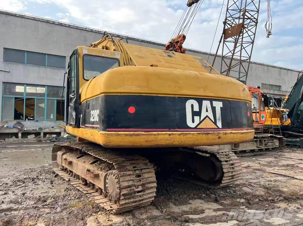 CAT 320 C L Roomikekskavaatorid
