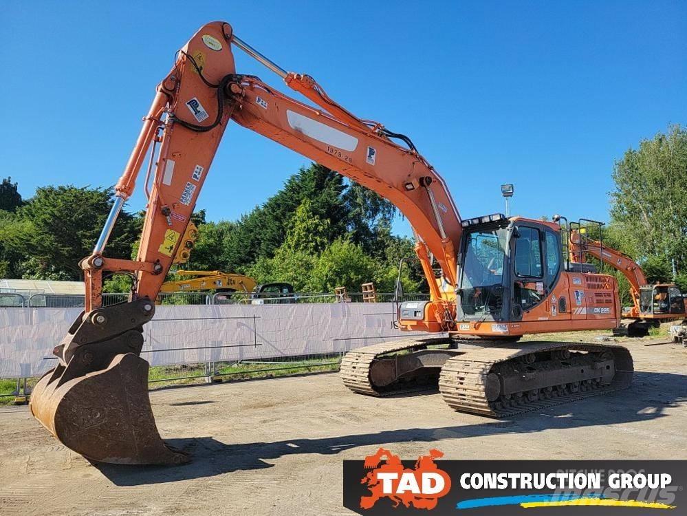 Doosan DX 225 LC-3 Roomikekskavaatorid