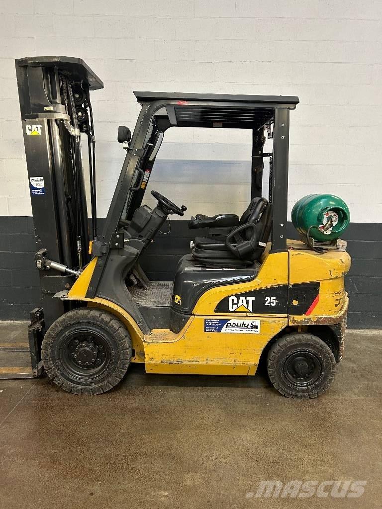 CAT GP 25 N Gaasitõstukid