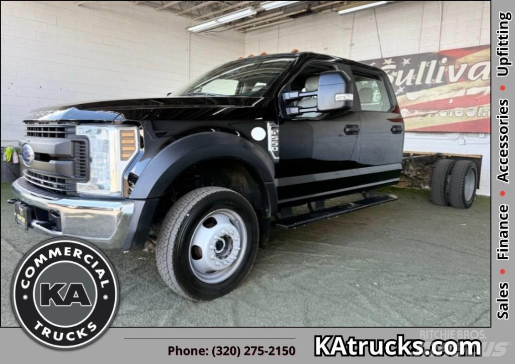 Ford F 550 XL SD Raamautod