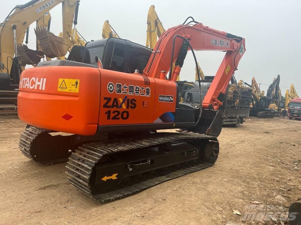 Hitachi ZX 120-6 Roomikekskavaatorid