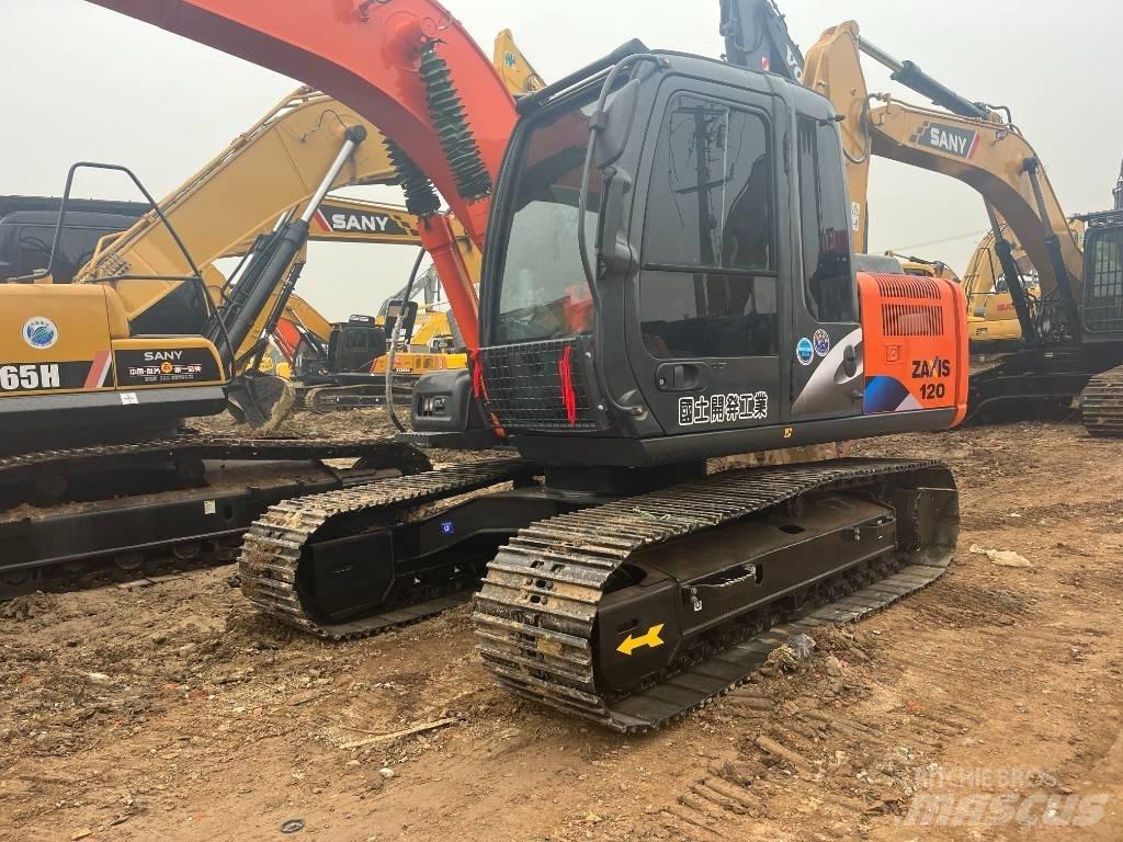 Hitachi ZX 120-6 Roomikekskavaatorid