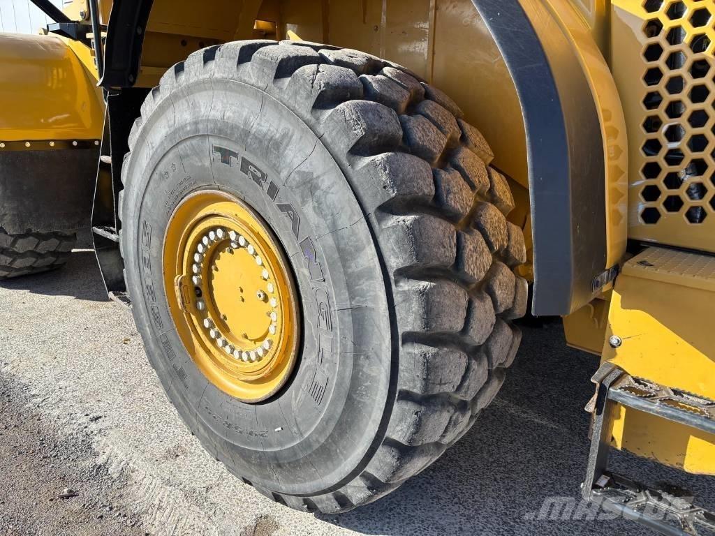 CAT 980 M Rataslaadurid