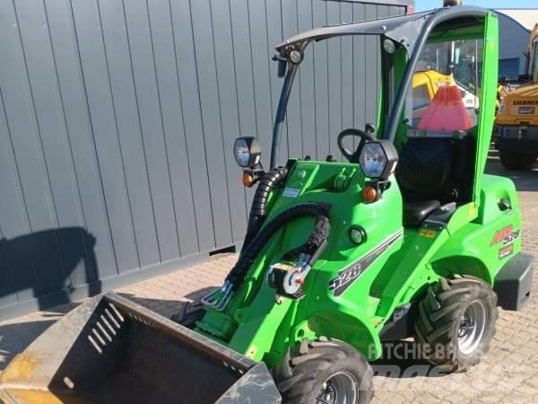 Avant 528 Kompaktlaadurid