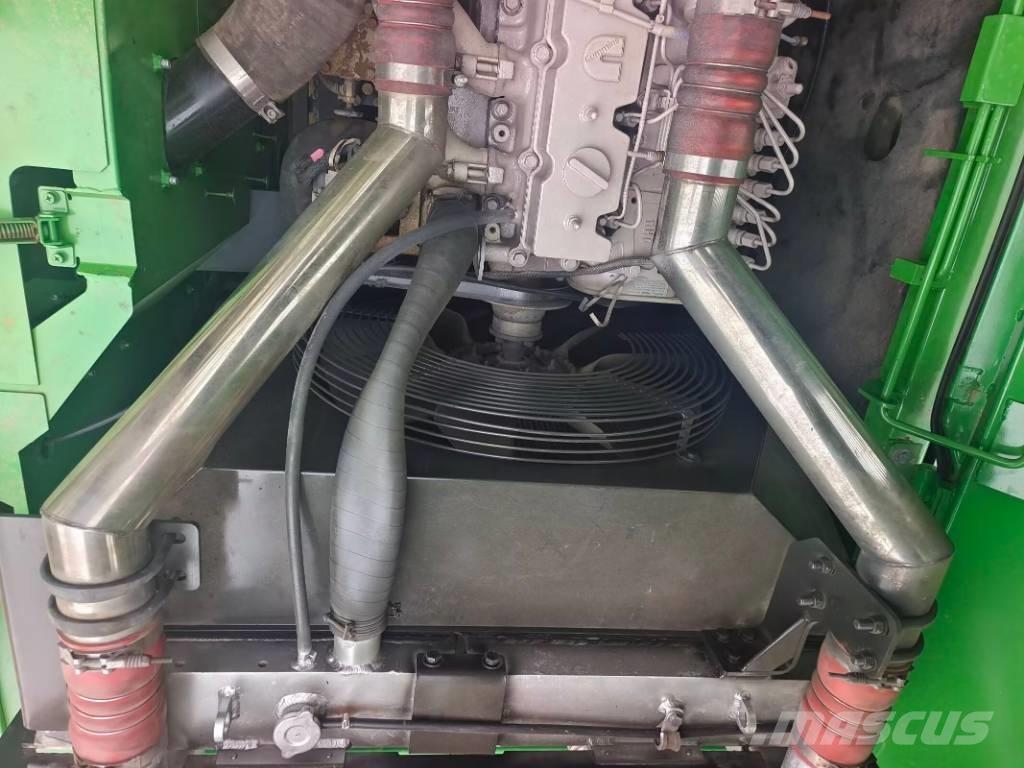 Hyundai 305 LC-9S Roomikekskavaatorid