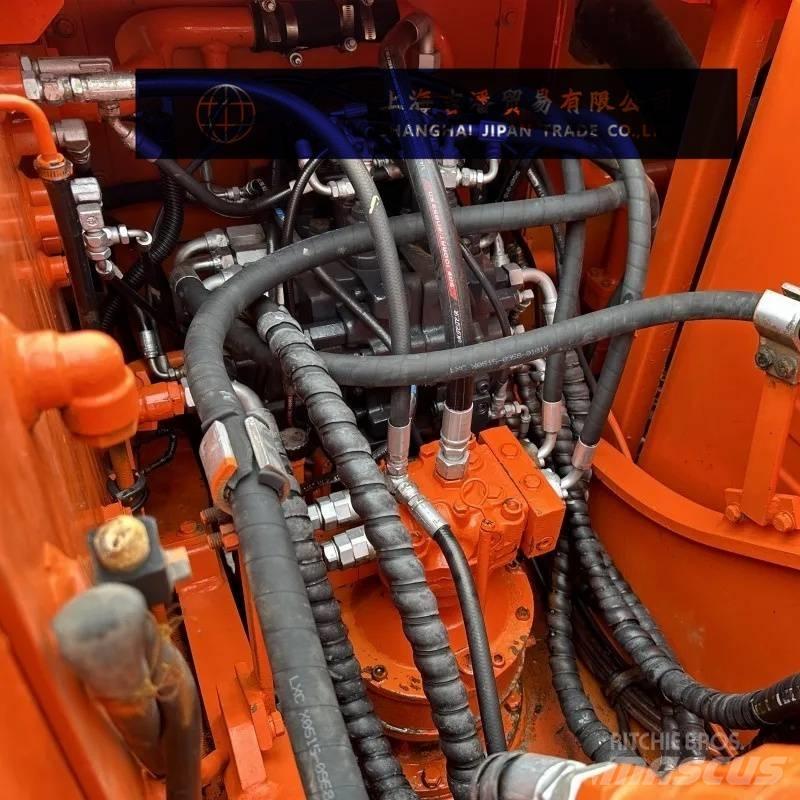 Doosan DX 150 Väikeekskavaatorid 7t-12t