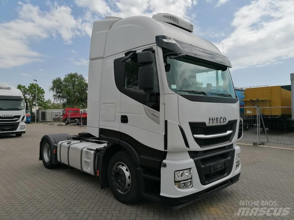 Iveco AS440ST/P Sadulveokid