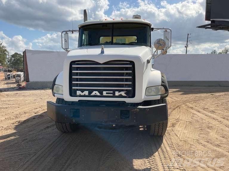 Mack CTP 713 B Muud veokid