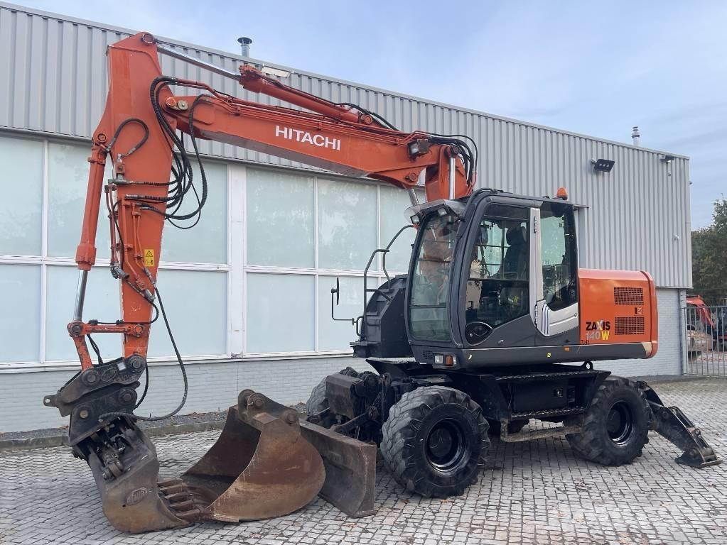 Hitachi ZX 140 W-3 Ratasekskavaatorid