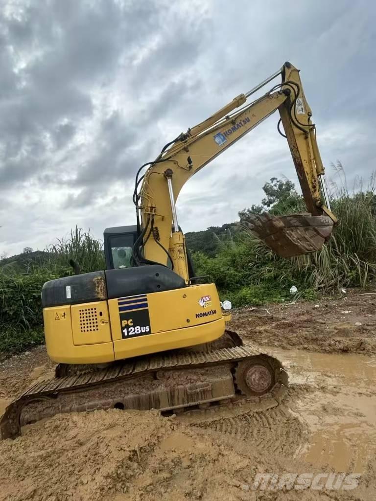 Komatsu PC 128US Roomikekskavaatorid