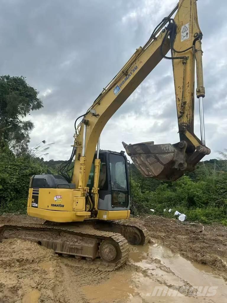 Komatsu PC 128US Roomikekskavaatorid