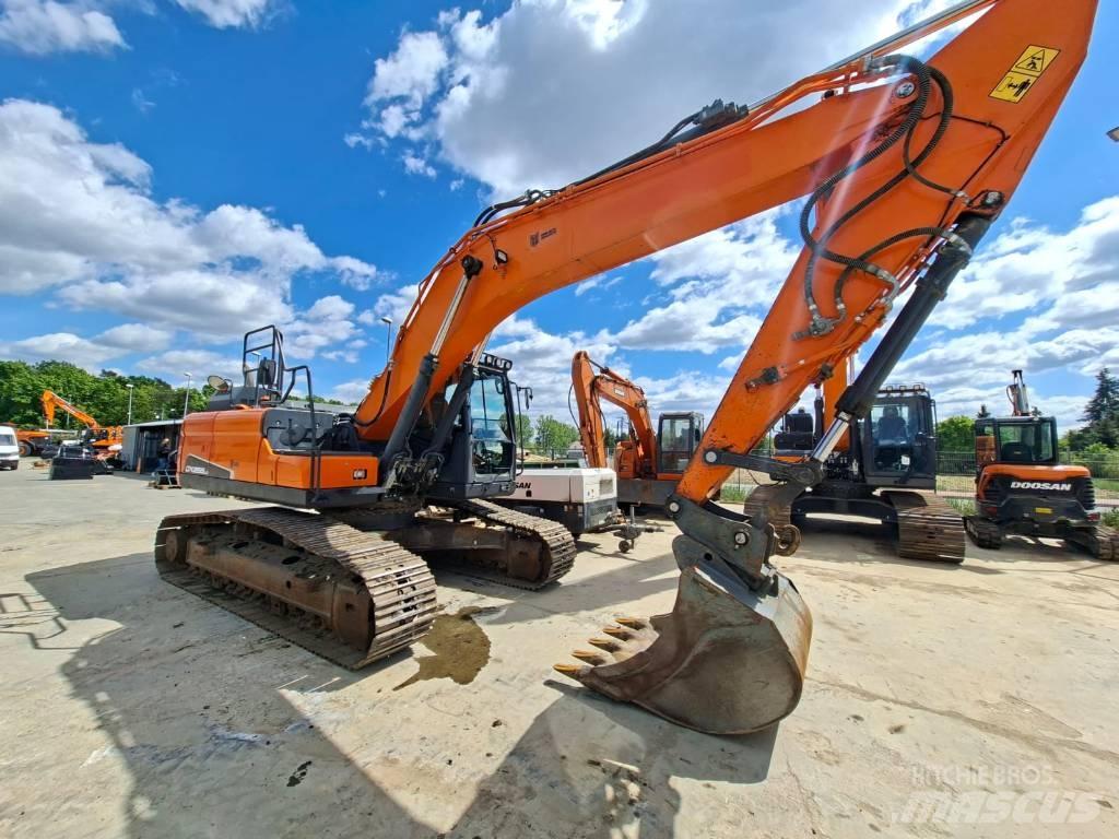Doosan DX 255 LC-5 Roomikekskavaatorid