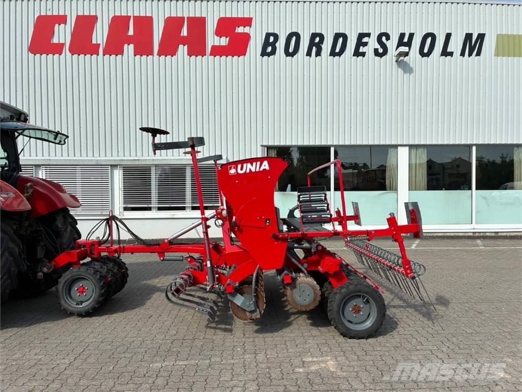 Unia Amber 900/3 Külvikud