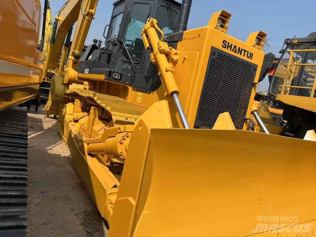 Shantui SD 22 Buldooserid