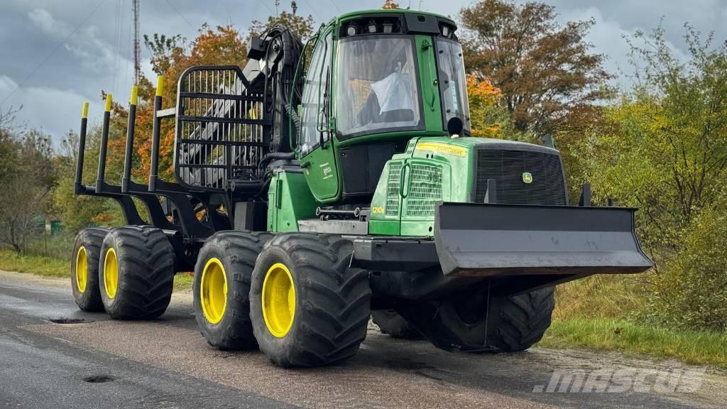 John Deere 1210 E Forwarderid