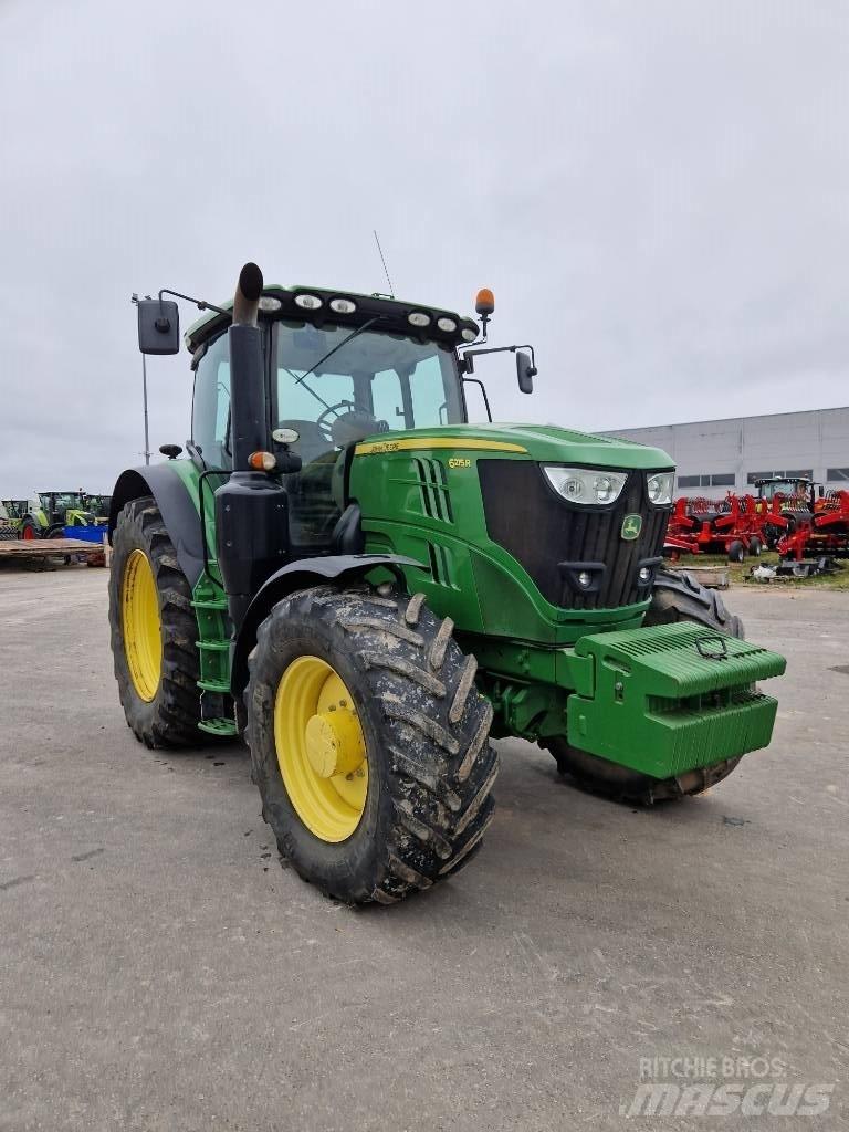 John Deere 6215 R Traktorid
