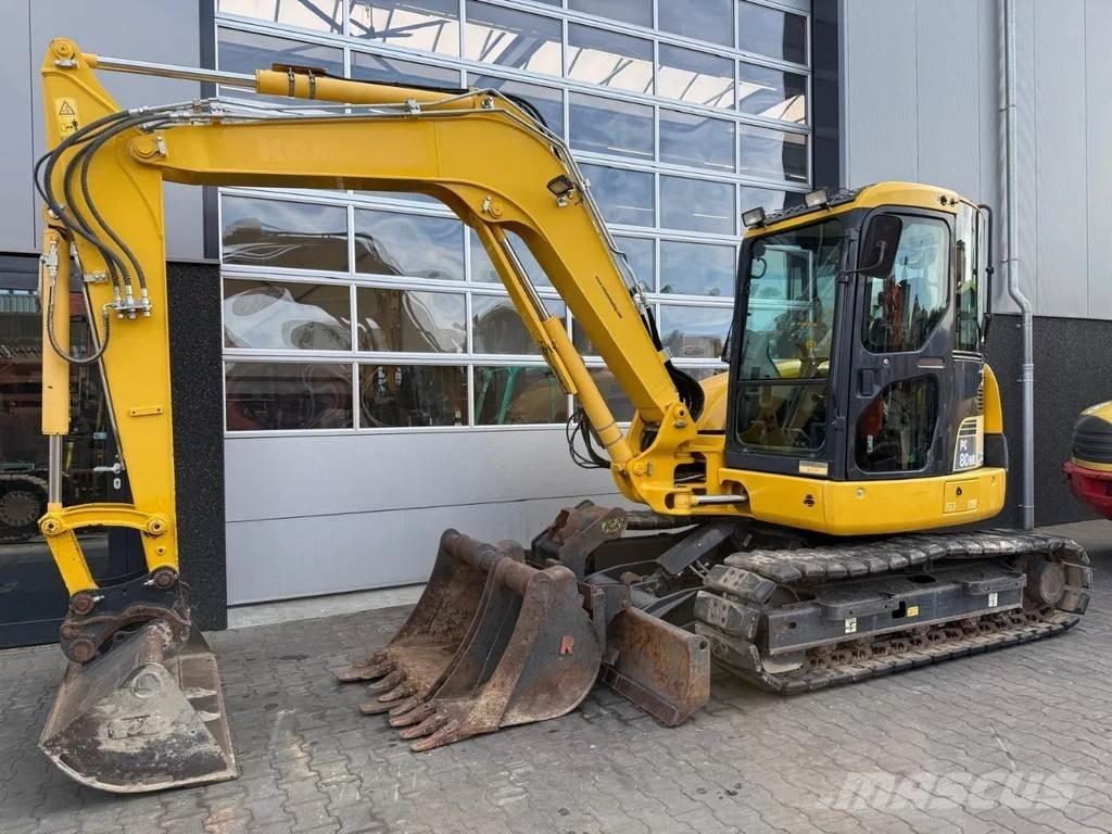 Komatsu PC80MR-3 Väikeekskavaatorid 7t-12t