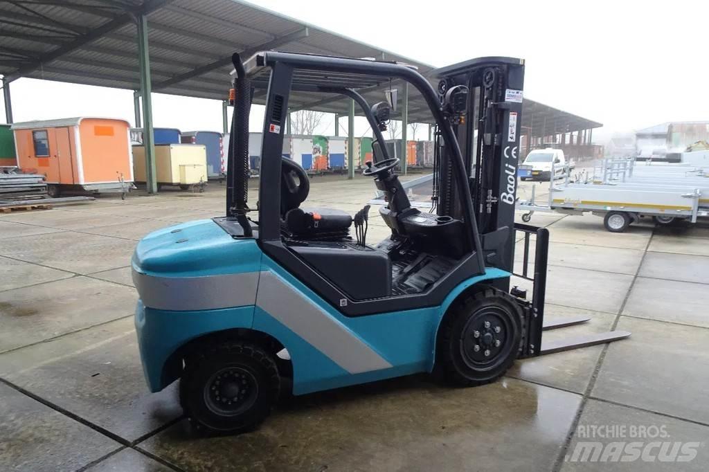 Baoli KBD25 Diesel . Kahveltõstukid - muud