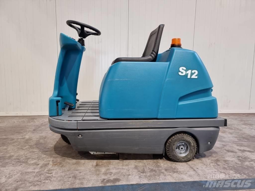 Tennant S12 Tänavapuhastusmasinad