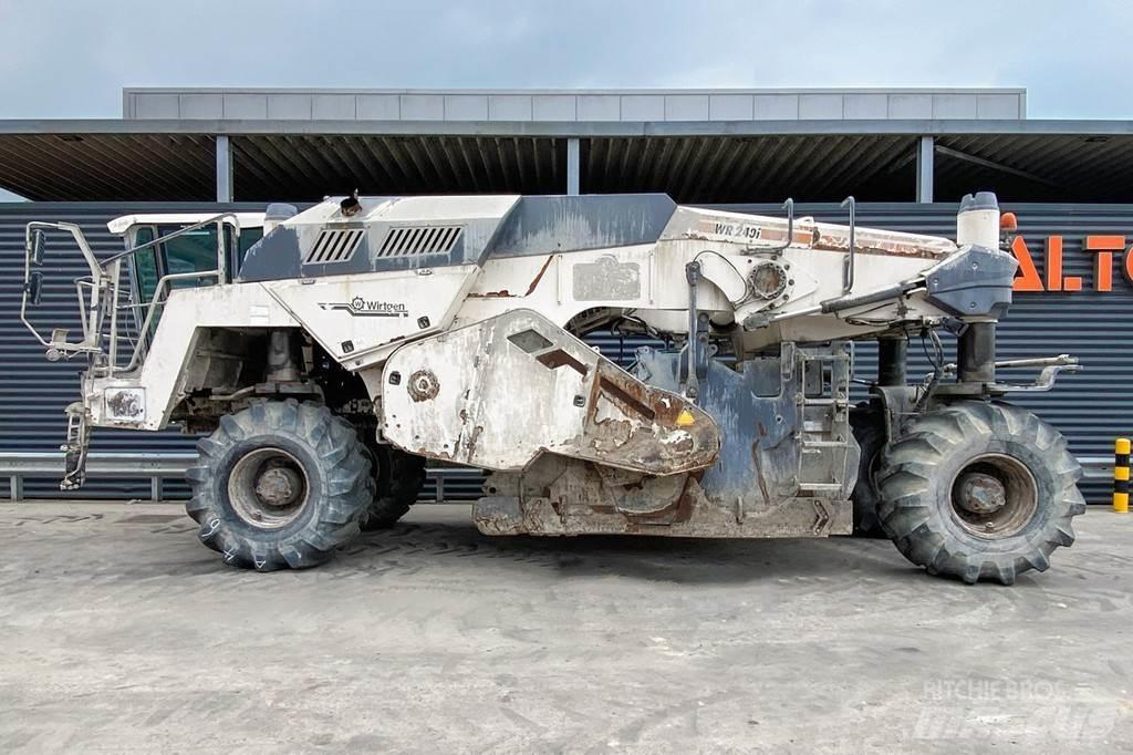 Wirtgen WR 240 Asfaldi taaskasutuse masinad