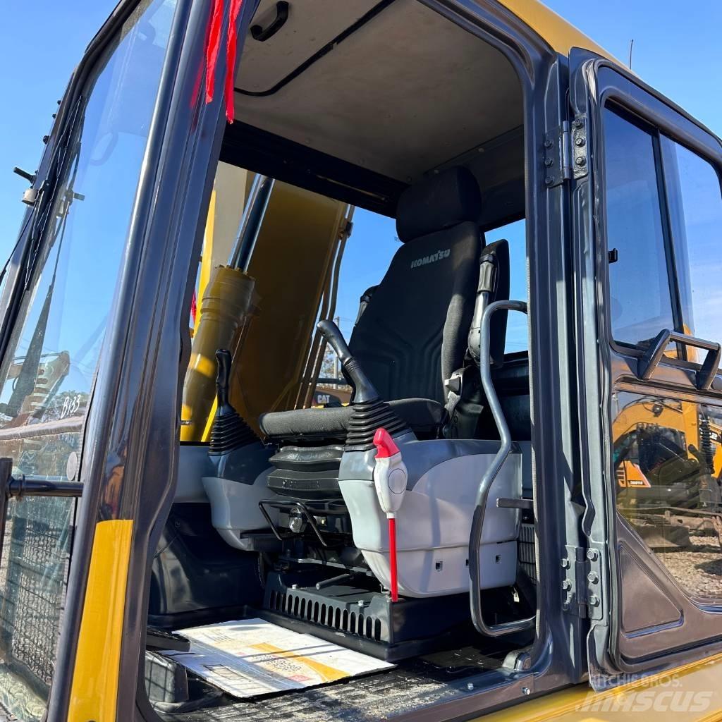 Komatsu PC 130LC-7 Roomikekskavaatorid