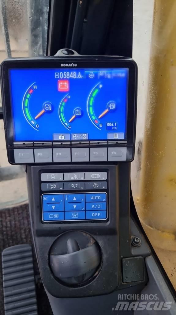 Komatsu PC 210 LC-10 Roomikekskavaatorid