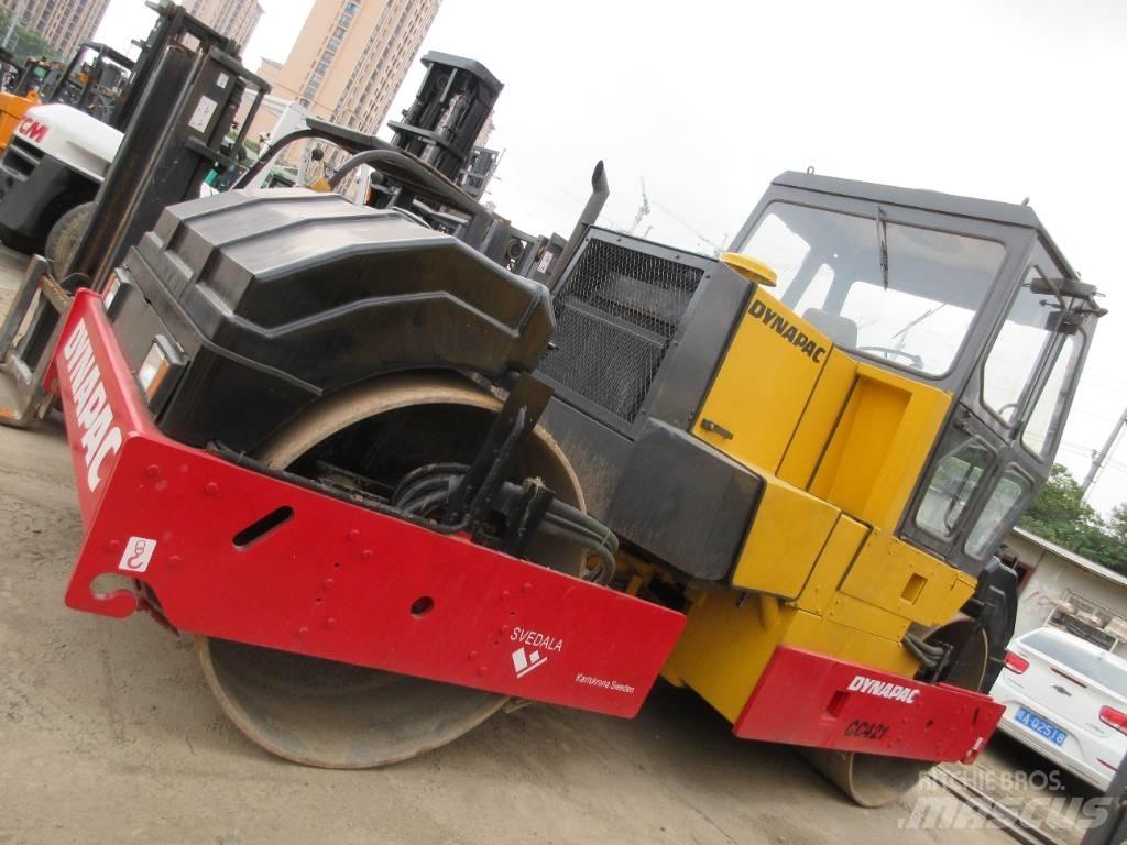 Dynapack CC421 Muud