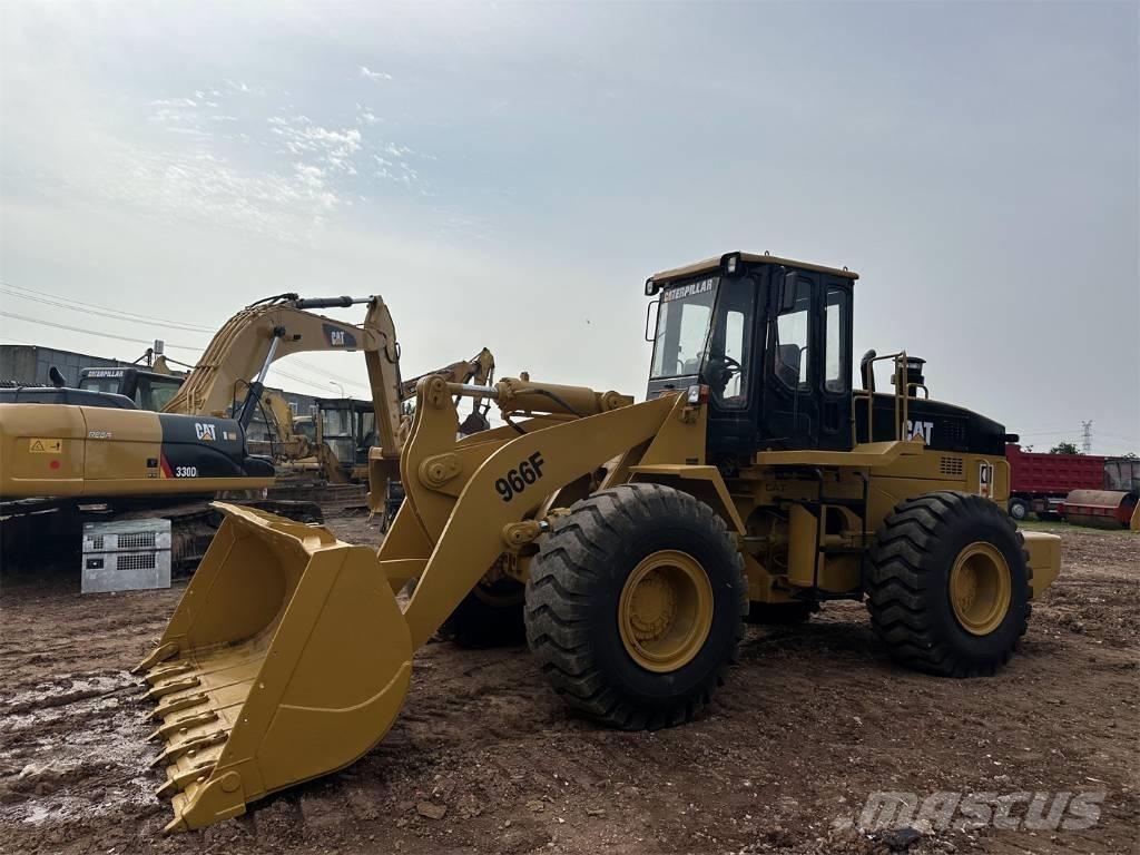 CAT 966F Rataslaadurid