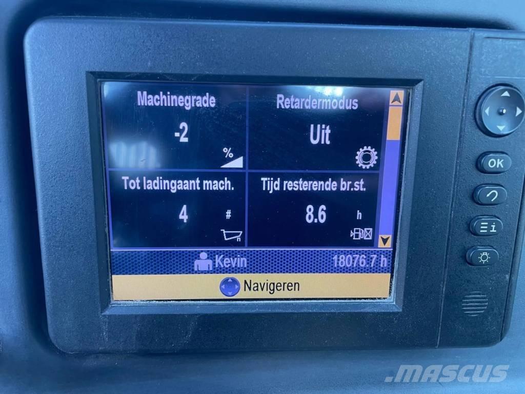 CAT 740B Liigendraamiga pinnaseveokid