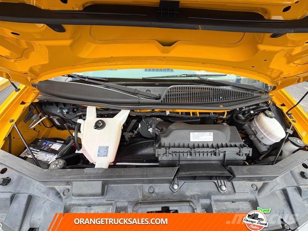 GMC Savana G3500 Kaubikud