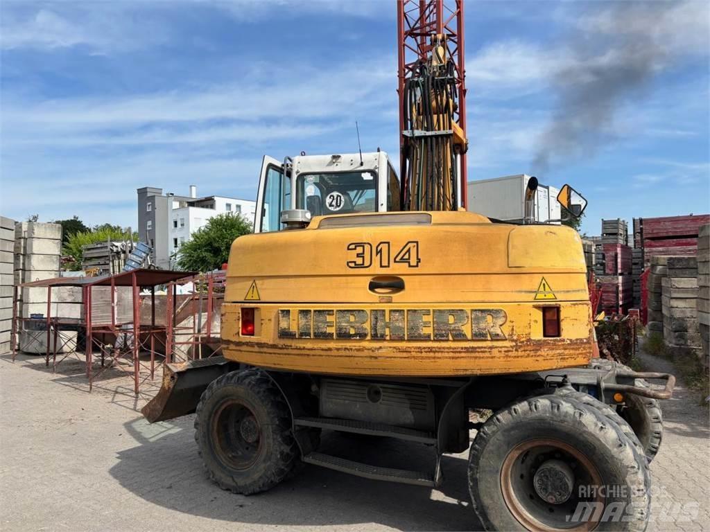 Liebherr A 314 Ratasekskavaatorid