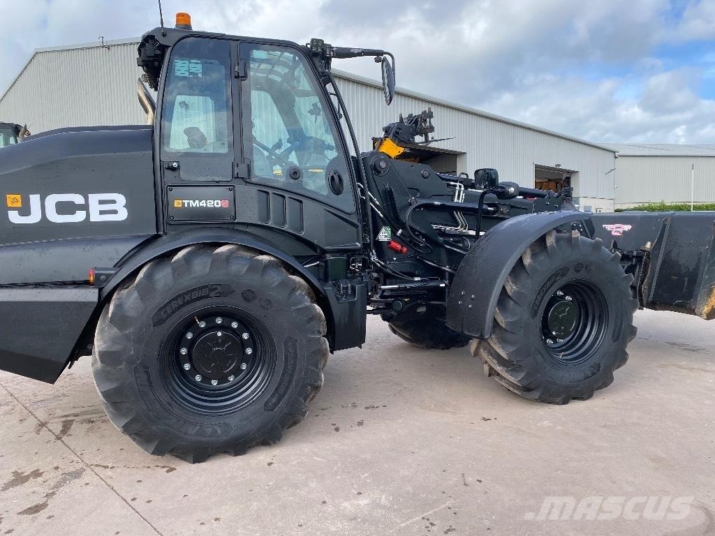 JCB TM420s Põllumajanduslikud teleskoopkäitlejad