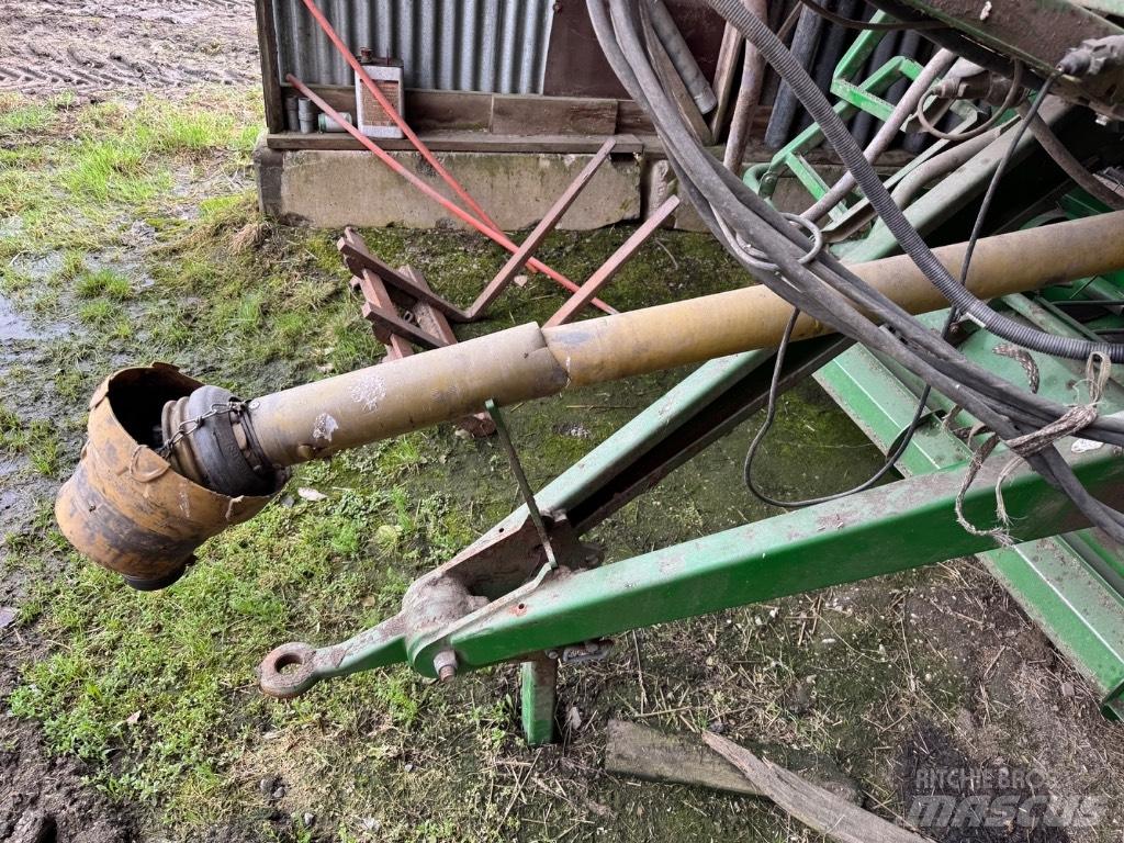 McHale V 660 Ruloonpressid
