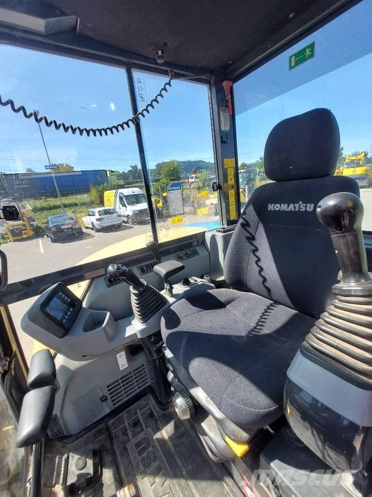Komatsu PC 80 MR-5 Roomikekskavaatorid