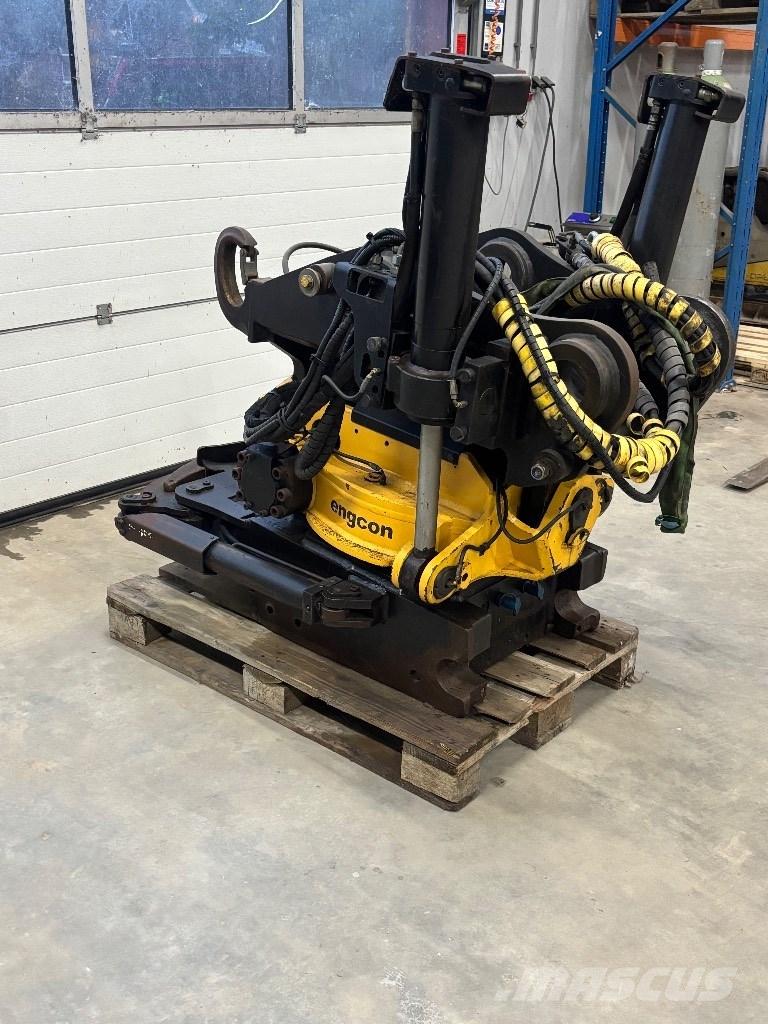 Engcon Ec30 s80gr30 Roomikekskavaatorid