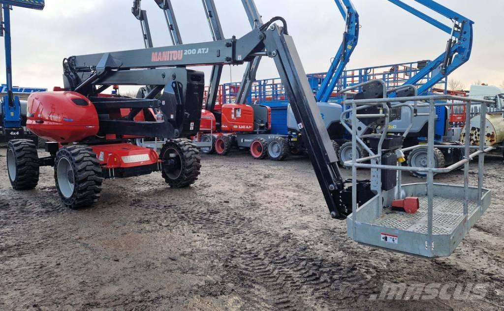 Manitou 200 ATJ Iseliikuvad poomtõstukid